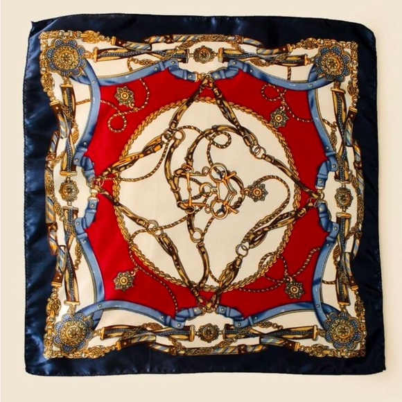 CHAIN PRINT BANDANA SCARF!! - Picture 3 of 5